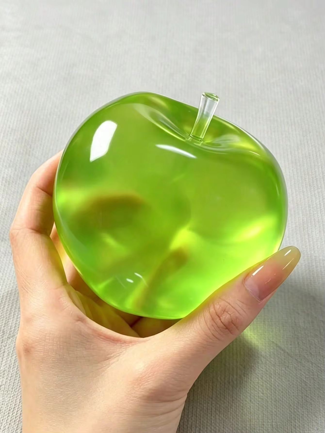 Soft Macaron Color Crystal Apple, Ultra-Thin Outer Skin, Smooth And Soft Touch, Squeezable Stress Ball Toy, Tactile Sensory Toy, Suitable For Desk Display, Office Stress Relief Gift